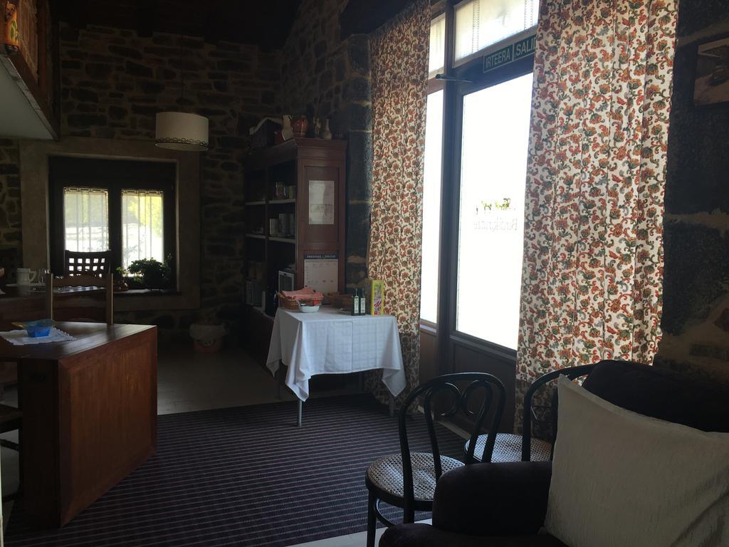 Burdi -Kurutze Pension Urquiola ภายนอก รูปภาพ